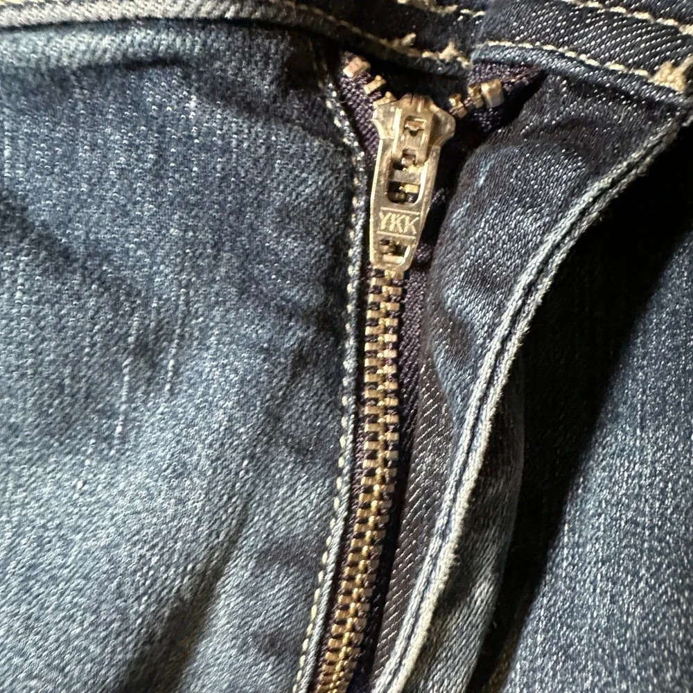 Diesel sleeker pair